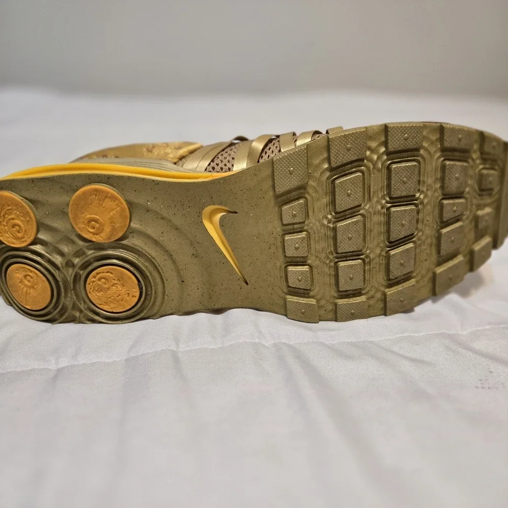 Nike Womens Shox Gravity Metallic Gold Sneaker AQ8554-700 Size 8 - Picture 6 of 6